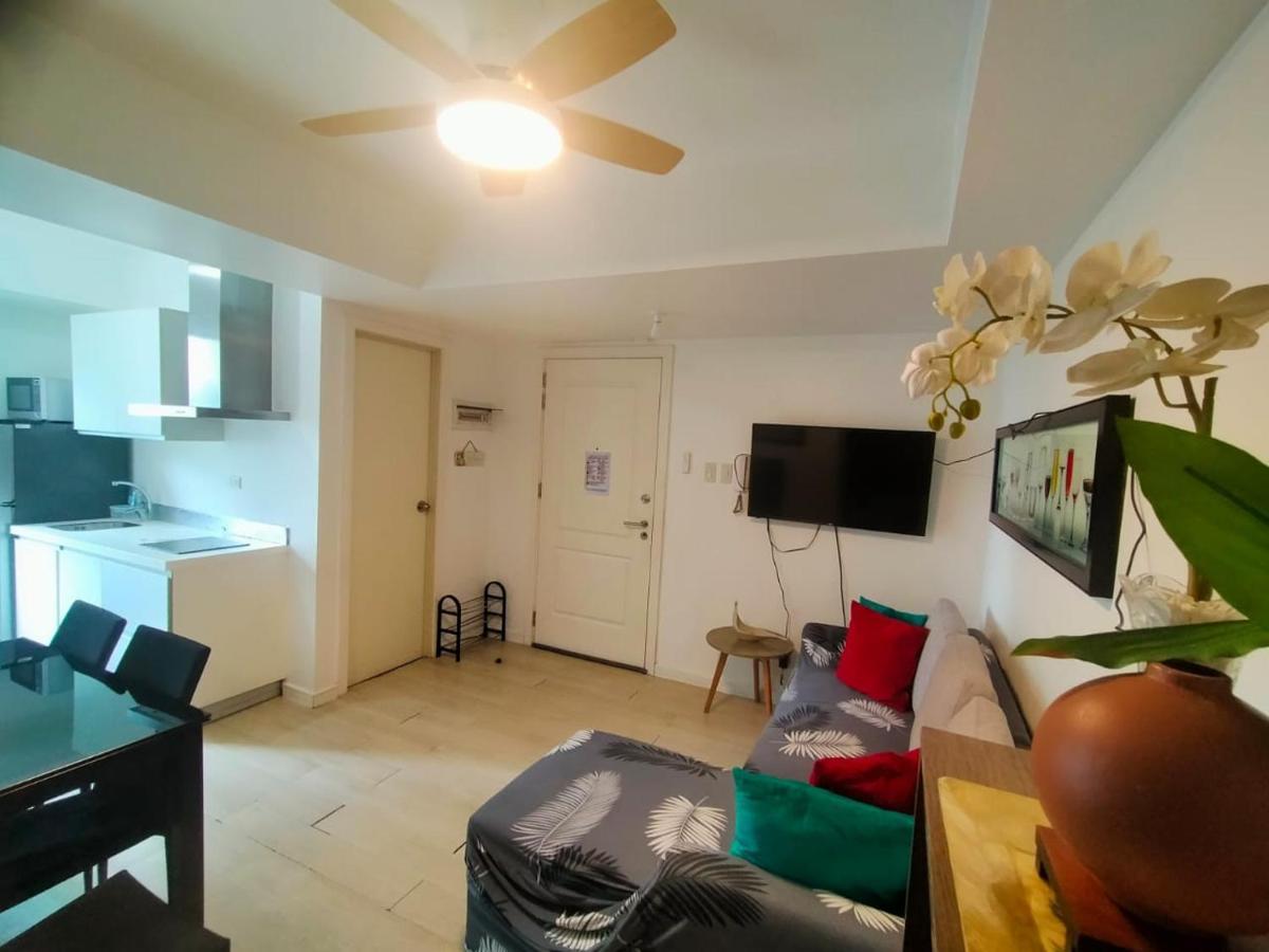 Beach Front Living In The Heart Of The City, Azure Residences Manila Ngoại thất bức ảnh
