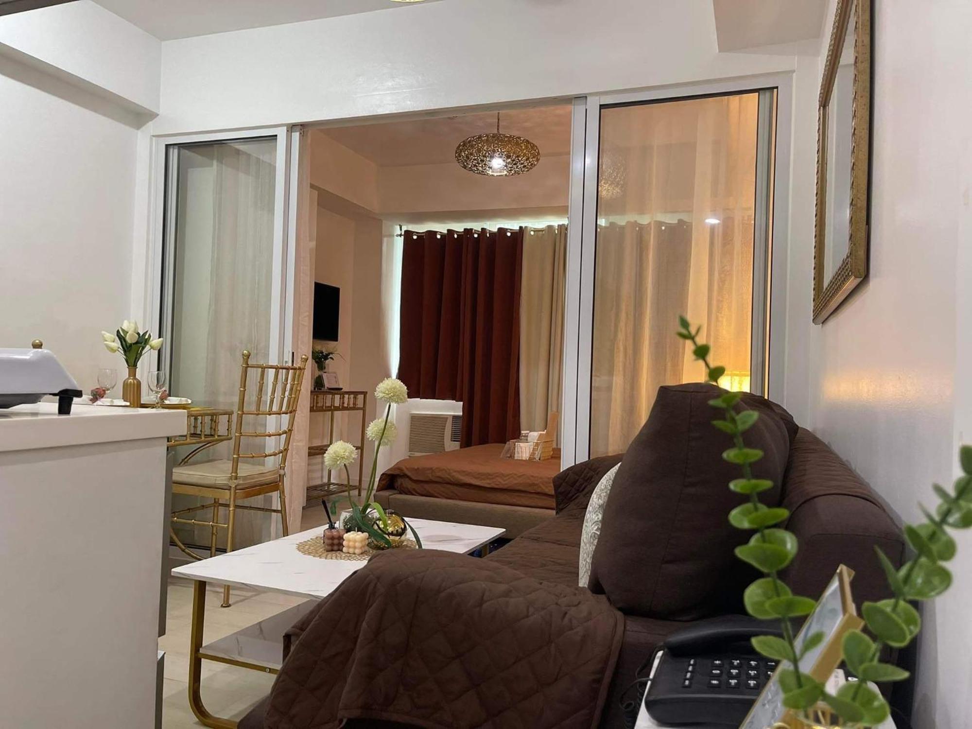 Beach Front Living In The Heart Of The City, Azure Residences Manila Ngoại thất bức ảnh