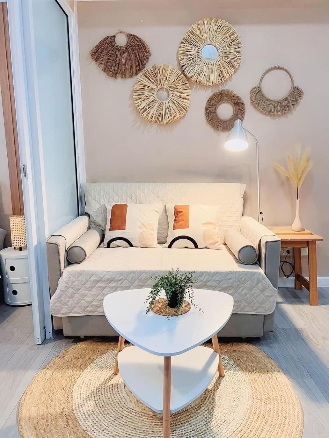 Beach Front Living In The Heart Of The City, Azure Residences Manila Ngoại thất bức ảnh