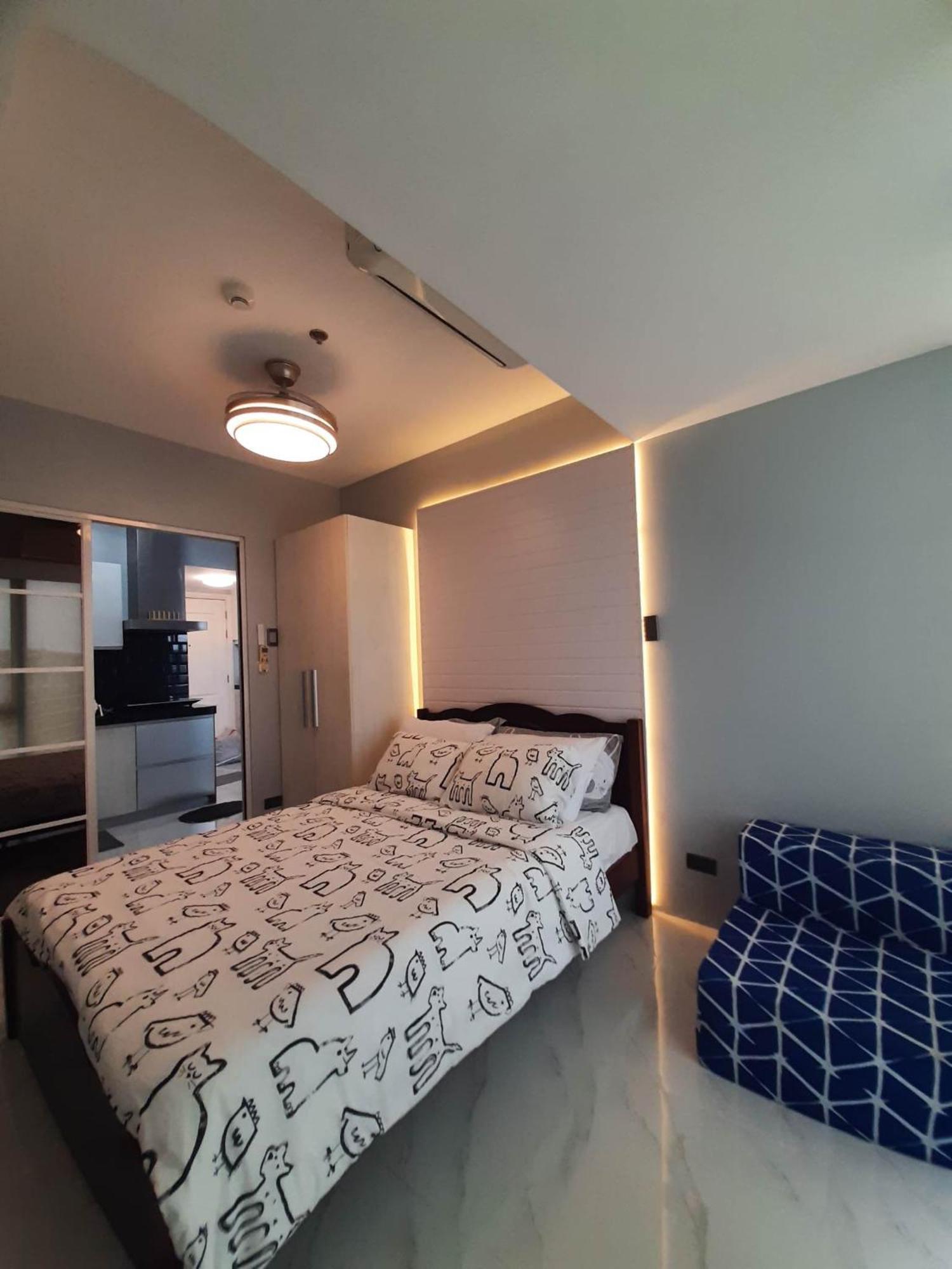 Beach Front Living In The Heart Of The City, Azure Residences Manila Ngoại thất bức ảnh